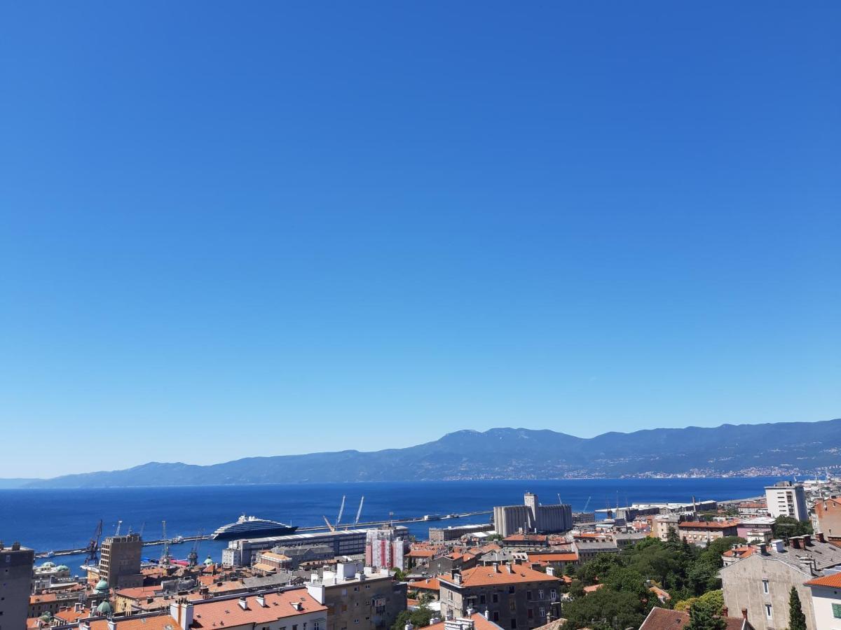 Liburana Apartment Rijeka Eksteriør bilde