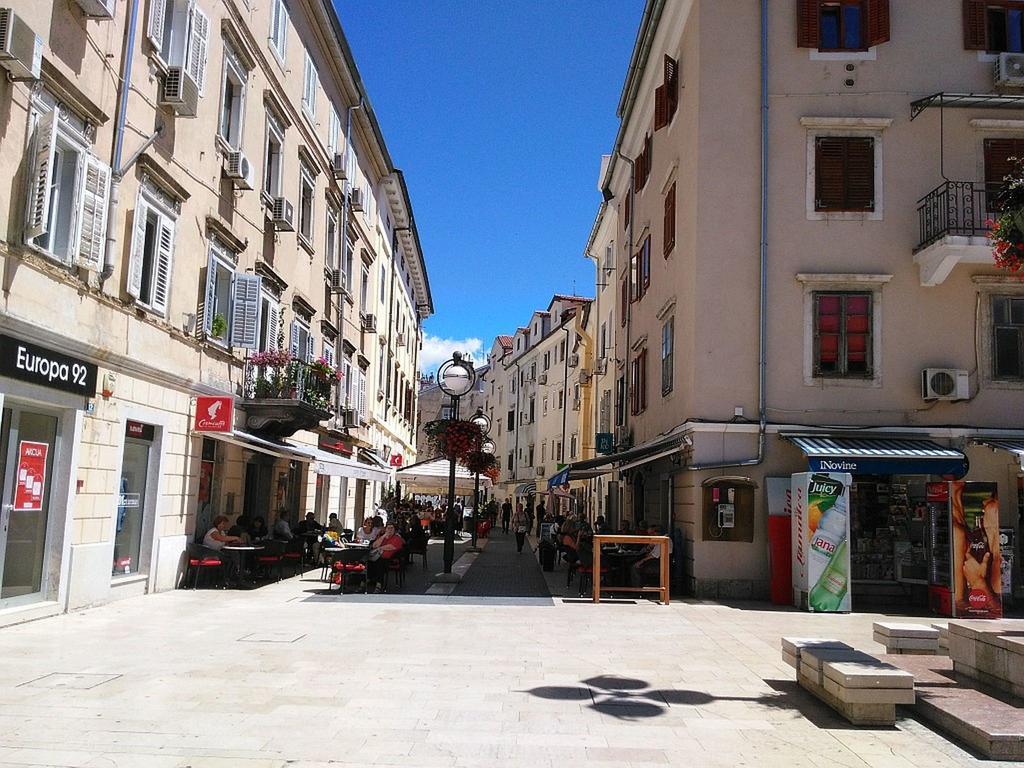 Liburana Apartment Rijeka Eksteriør bilde